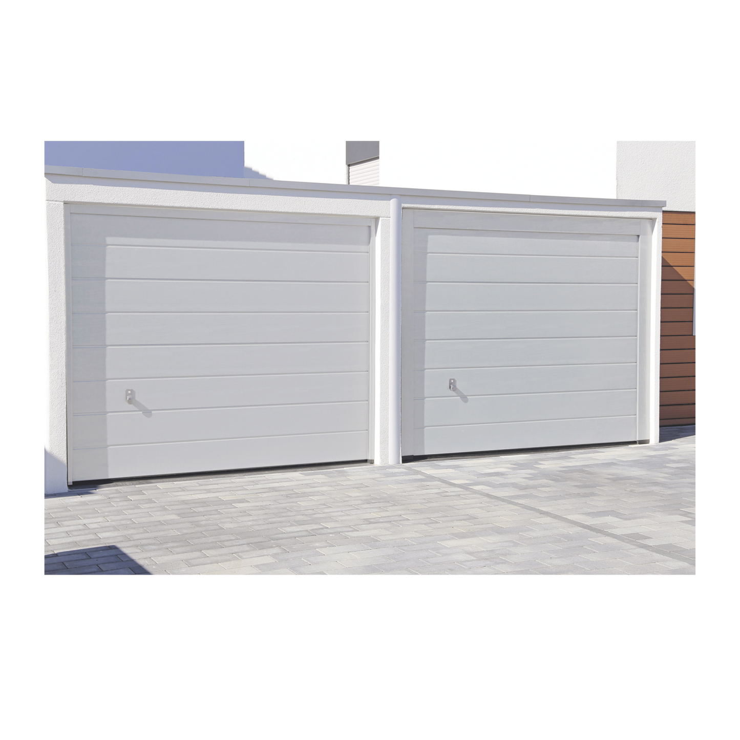 Puerta de Garage de alta calidad, Lisa color blanco 14X7 pies, AISLADA, Estilo Americana.