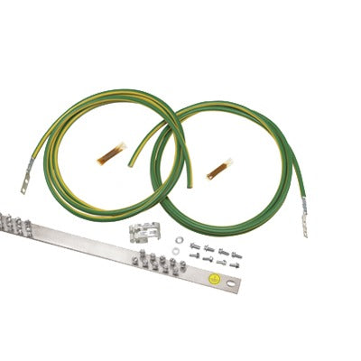 Kit de Puesta a Tierra con dos Jumpers 6 AWG y Barra de Conexiones de 20 Orificios, para Rack de 19in