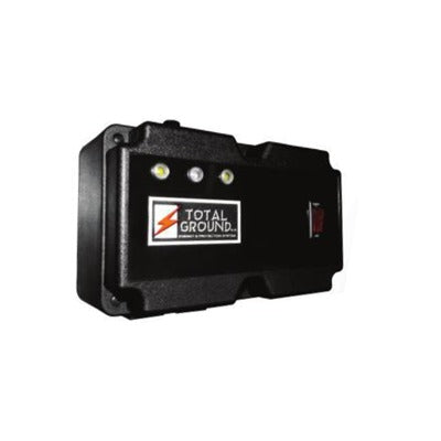Regulador de Voltaje TOTAL GROUND de 450VA/360 Watts, 480 Joules de Protección L-N, L-G y N-G.